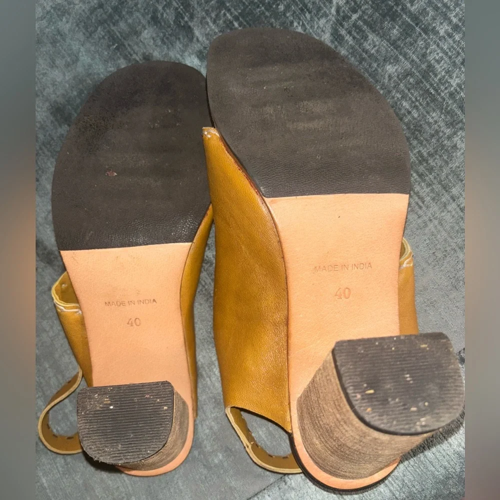 Unique Free People Tan Heels - Picture 2 of 5